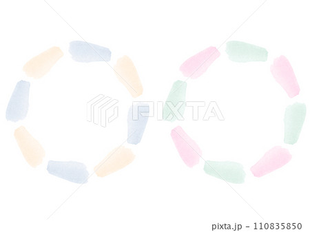 水彩で描いたカラフルな円形のフレームセット 110835850