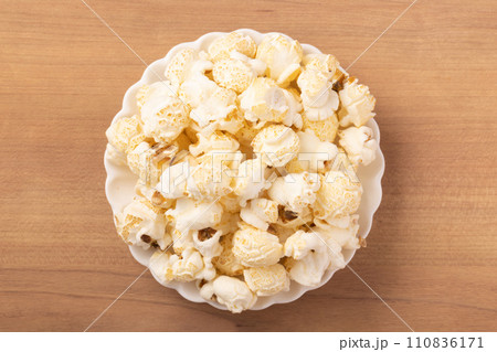 ポップコーン　クワトロチーズ 110836171