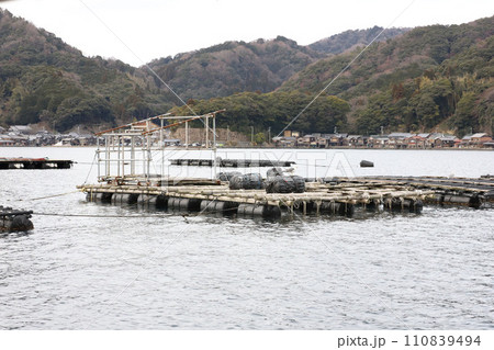 海の京都　伊根町　舟屋群 110839494
