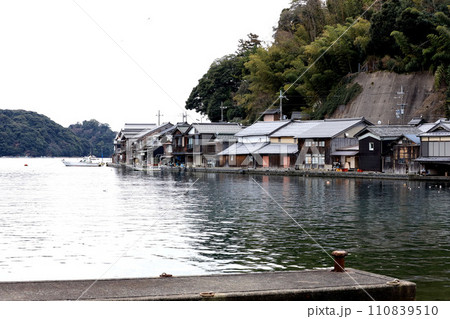 海の京都　伊根町　舟屋群 110839510