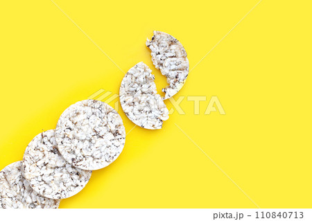 Round crispy rice crackers. Rice cakes 110840713