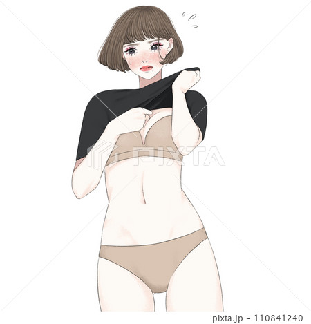 恥ずかしがる下着姿の女性 110841240