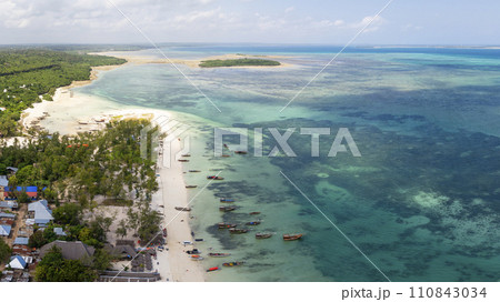 Zanzibar panorama of the fishing boats on tropical sea coast at sunny day 110843034