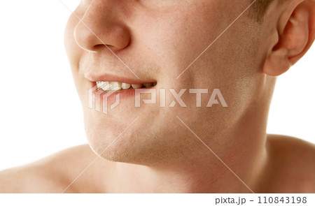Dental services advertisement, perfect smile and healthy teeth. Cropped image of male shaved face 110843198