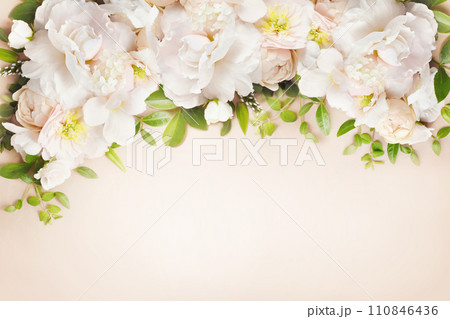 Delicate blooming festive begonia flowers and pink summer roses, blossoming rose flower soft pastel background, bouquet floral card, selective focus	 110846436