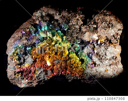 Rainbow hematite mineral background 110847308