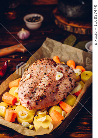 Seasoned chicken breast with carrot and potato Seasoned chicken breast with carrot and potato 110857440