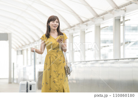 空港 女子旅 空港 女子旅 110860180