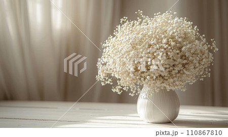 結婚式をイメージした白基調の背景画像