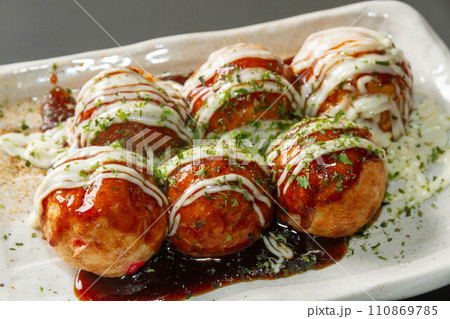 たこ焼き（目線高め） 110869785