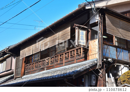幕末の寺田屋事件で有名な京都市伏見区の寺田屋 110878612