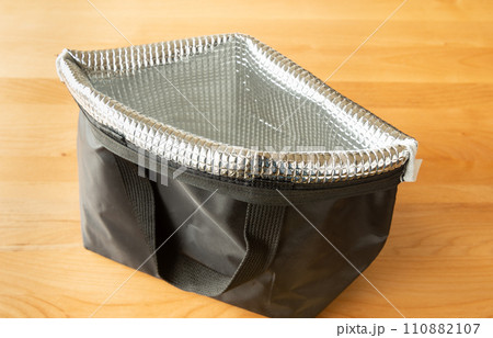 保冷温バッグ　保冷バッグ　保温バッグ　保冷ランチバッグ　弁当箱用バッグ 110882107