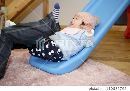 子供 子供 110883765