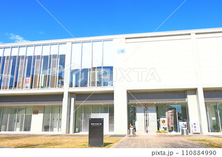 愛知県西尾市、西尾市岩瀬文庫の風景 愛知県西尾市、西尾市岩瀬文庫の風景 110884990