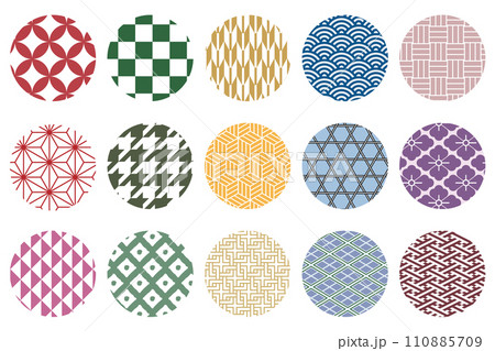 15種類の伝統的な和柄のパターンセット（カラー） 110885709