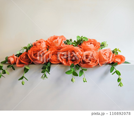 Bouquet of red roses on the table Bouquet of red roses on the table 110892078