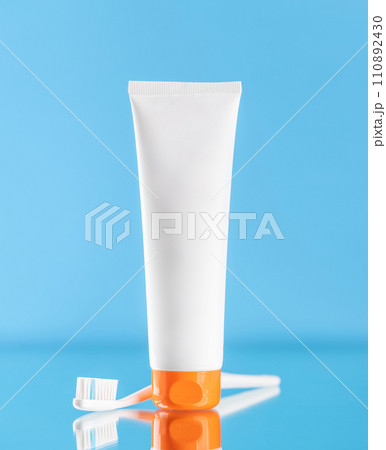 Toothpaste and toothbrush 110892430