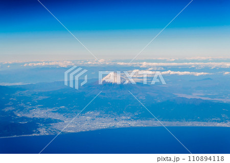 富士山　空撮 110894118