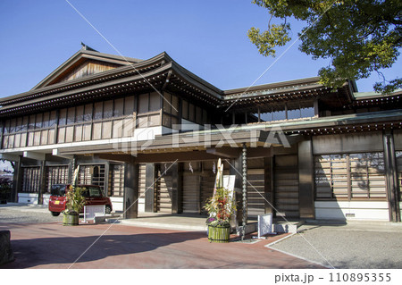 尾張大國霊神社 参集所 110895355