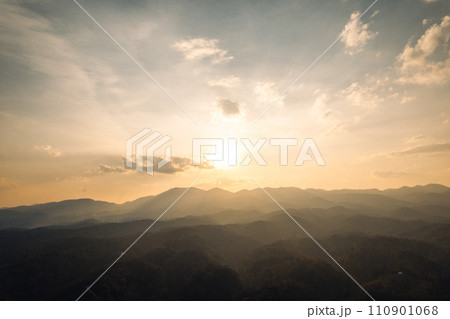 View of mountains and trees in the evening,in the summer 110901068