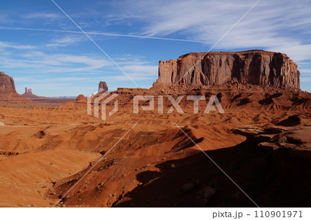 モニュメントバレー ジョンフォードポイント 110901971
