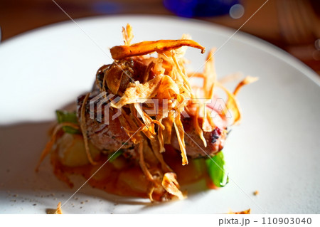 フレンチのフルコース 110903040