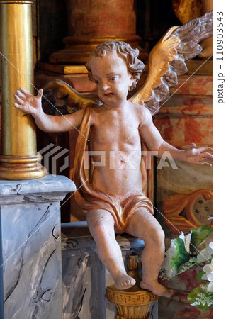 Angel statue on altar in the church of Holy Trinity in Klenovnik, Croatia 110903543