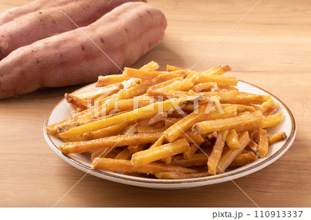 芋けんぴ (九州産サツマイモ) 芋けんぴ (九州産サツマイモ) 110913337