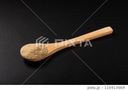 粉にぼし (煮干し 粉末) 粉にぼし (煮干し 粉末) 110913669