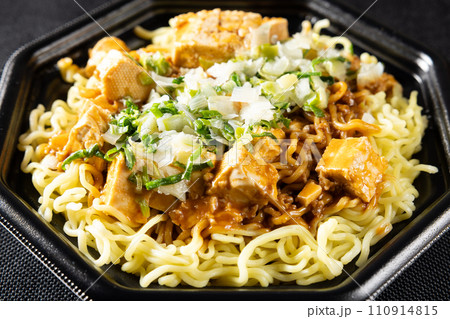 仙台名物の美味しい麻婆焼きそば 110914815
