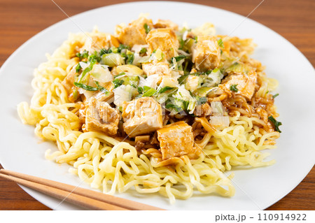 仙台名物の美味しい麻婆焼きそば 110914922