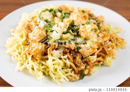 仙台名物の美味しい麻婆焼きそば 仙台名物の美味しい麻婆焼きそば 110914930