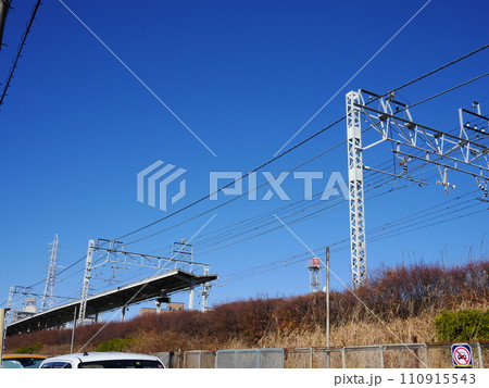 電線 線路 東武東上線の電線 電車 電線の構造 テンションのかけ方 青空がとてもきれい 電線の美学 電線 線路 東武東上線の電線 電車 電線の構造 テンションのかけ方 青空がとてもきれい 電線の美学 110915543