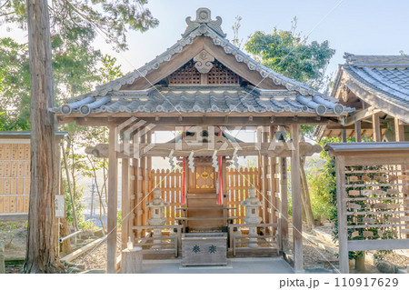 奈良県奈良市三碓町の添御縣坐神社（	三碓神社）　恵美須神社（境内社） 110917629