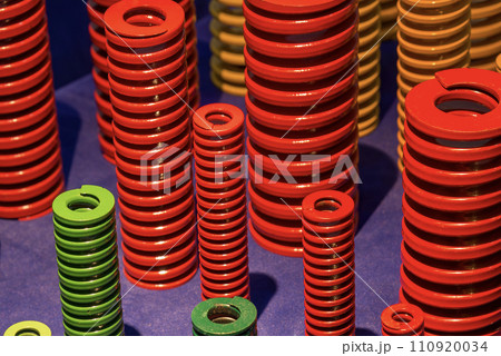 Close up the mold and die spring spare parts. Close up the mold and die spring spare parts. 110920034