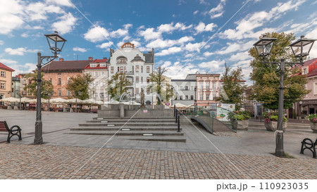 Panorama showing Neptune fountain on Old Town Market Square timelapse with historical houses around. 110923035