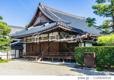 奈良県生駒郡斑鳩町の中宮寺 表御殿 奈良県生駒郡斑鳩町の中宮寺 表御殿 110926926