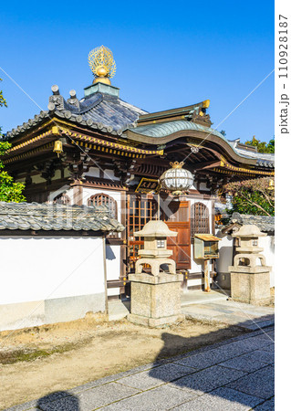 奈良県大和郡山市矢田町の矢田寺(あじさい寺) 聖天堂(矢田聖天) 奈良県大和郡山市矢田町の矢田寺(あじさい寺) 聖天堂(矢田聖天) 110928187