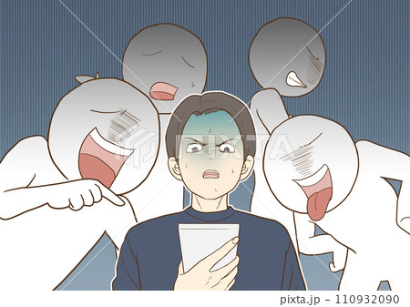 誹謗中傷されて青ざめる男性 110932090