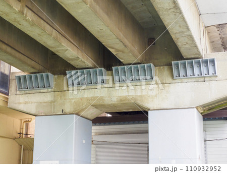 耐震補強・高架線 110932952