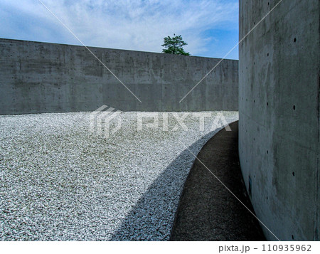 本福寺 水御堂 110935962