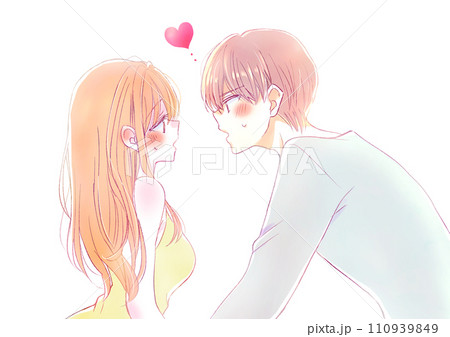 見つめ合う余裕のない男女 110939849