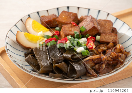 台湾料理 煮込み料理 台湾 110942205