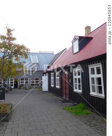 アイスランド　夏　レイキャビーク　観光案内所 110945653