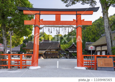 上賀茂神社　二の鳥居（京都市北区上賀茂本山） 110946565