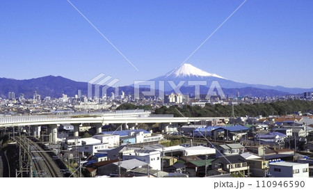 <静岡市>富士山と静岡市街(静岡市街を一望) <静岡市>富士山と静岡市街(静岡市街を一望) 110946590