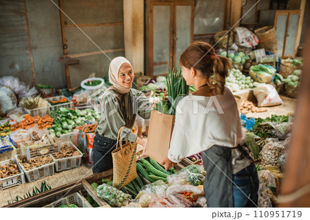 female asian customer shopping fresh greengroceries 110951719