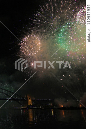 花火 線香花火 せんこうはなび 110953956