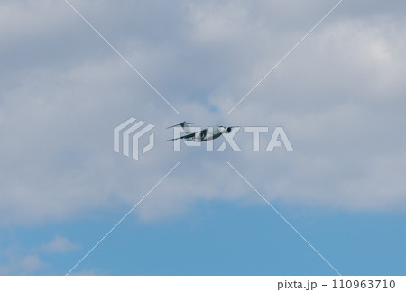 降下訓練始め C-2輸送機 降下訓練始め C-2輸送機 110963710