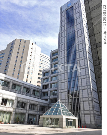 国際連合大学ビル【東京都渋谷区】 110968222